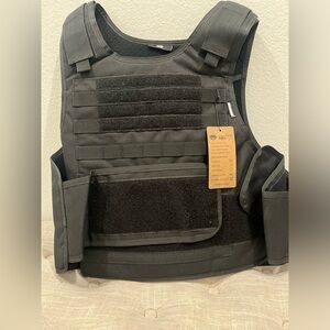 Flash Force MG Men's Tactical Vest for Paintball, Airsoft, Cosplay, Model TV-002